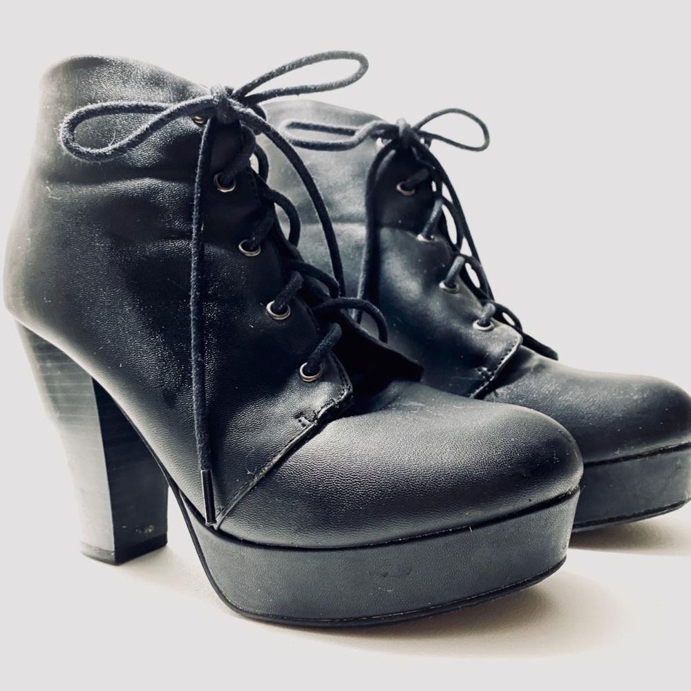 Chunky Black Boots